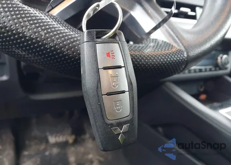 2022 Mitsubishi Outlander Es 2.5 S-Awc from USA, damaged, VIN JA4J4TA88NZ018421